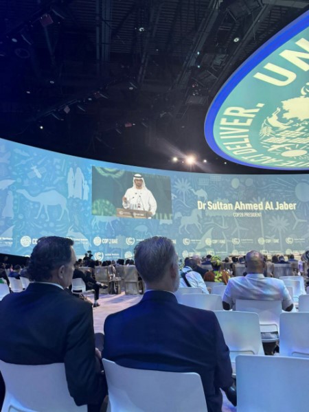 Presente Querétaro en foro de cambio climático de la COP28 en Dubái