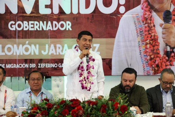 Refrenda Gobierno de la Primavera Oaxaqueña cercanía a comunidad migrante en Estados Unidos