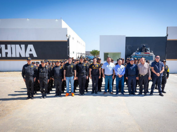 Entrega Samuel García Destacamento de Fuerza Civil en China