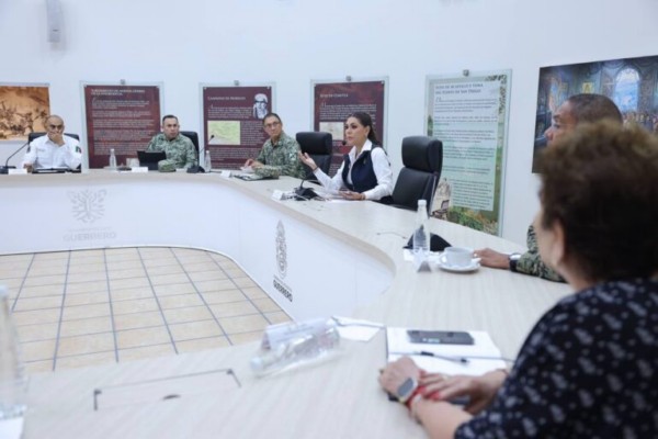 En Guerrero refuerzan acciones preventivas ante la cercanía de la tormenta tropical Erick: Evelyn Salgado
