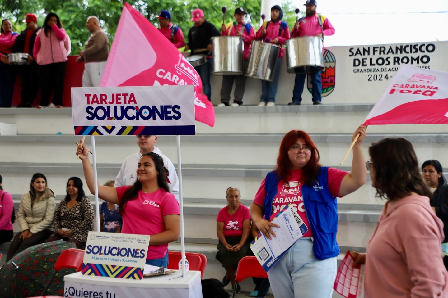 CONOCE LOS SERVICIOS Y PROGRAMAS GRATUITOS QUE LA CARAVANA ROSA TIENE PARA TI
