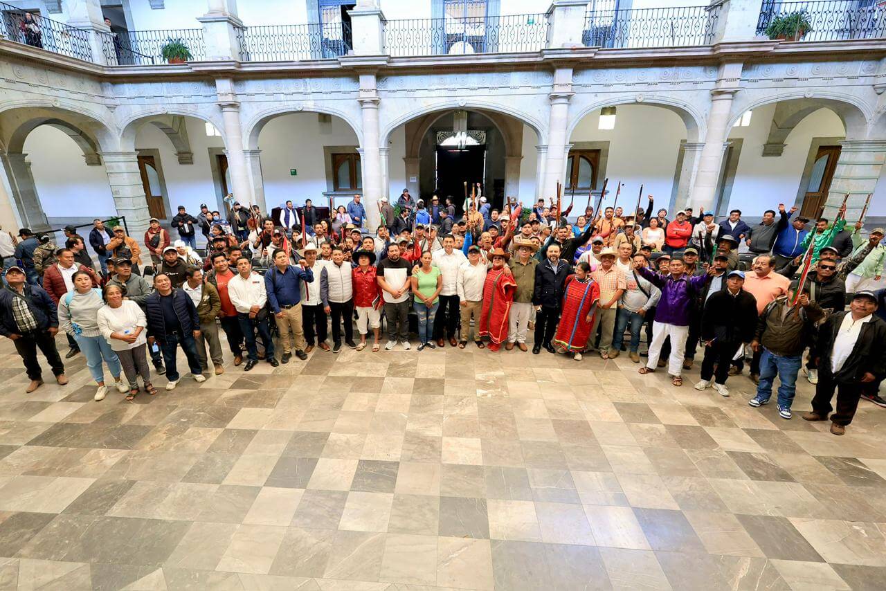 Reconoce Salomón Jara 45 años de lucha y resistencia del MULT