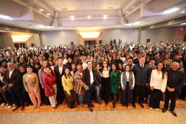 Atención a la salud mental, tema prioritario de nuestro gobierno: Manolo
