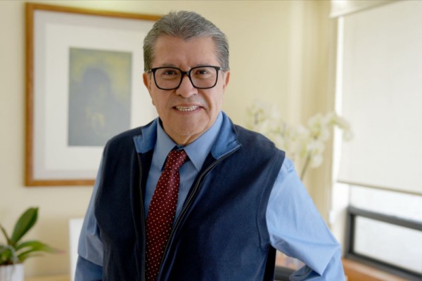 Diputado Ricardo Monreal busca impedir que la subcontratación de servicios especializados sea vía para eludir la prohibición actual