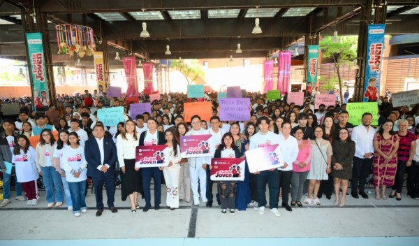 Más de 2 mil jóvenes reciben respaldo del Gobierno del Estado con Tarjeta Joven