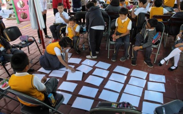 El proyecto establece la promoción y difusión de virtudes y valores en niñas y niños a través de tres ejes.