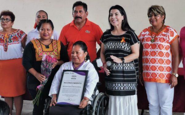 Foro realizado por el Centro para el Desarrollo de las Mujeres de la SMO