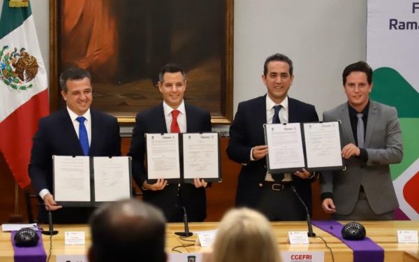 firmó como testigo de honor esta alianza entre la Coordinación General de Enlace Federal y Relaciones Internacionales del Estado de Oaxaca