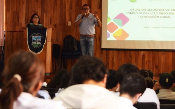 mayor número de casos de VIH osilan entre los 15 y 45 años