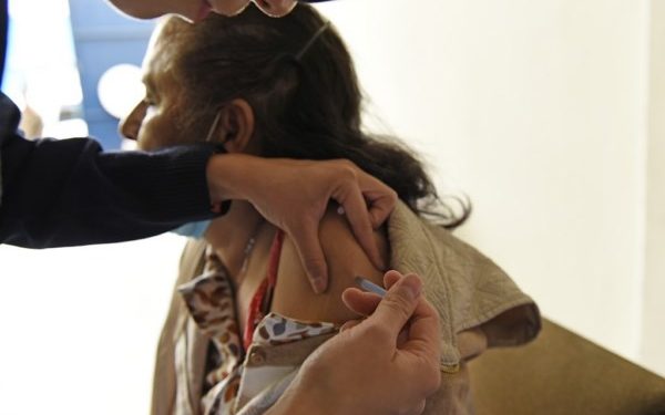 "Contra la influenza estacional, la vacuna es tu mejor protección",