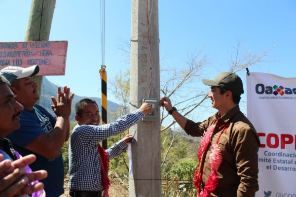 entregó la ampliación de la Red de Energía Eléctrica