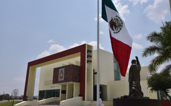 Diputadas y Diputados de Oaxaca donan un mes de sueldo para enfrentar Covid-19