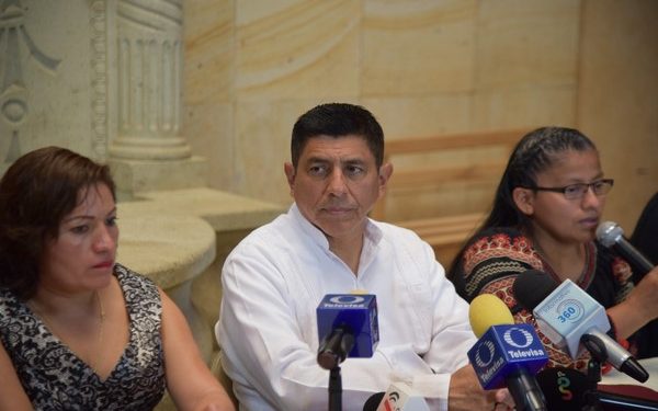 DEBE INVESTIGARSE A EX DIRECTORES DEL IMSS POR FRAUDE Y DESVÍO DE RECURSOS: SALOMÓN JARA