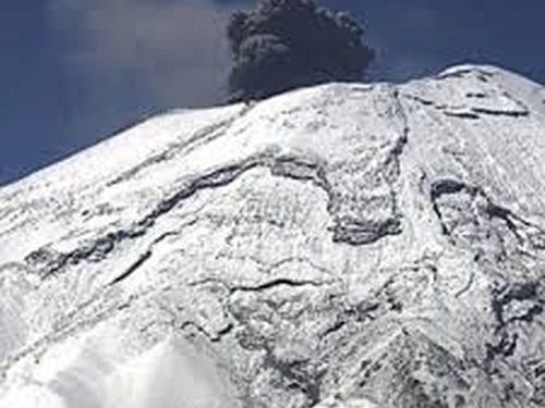 exalaciones volcan