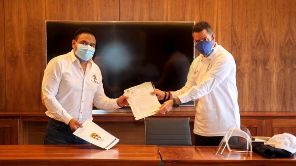 ·      El Mandatario Estatal se reunió con el secretario general de la Sección 35 del SNTSA para abordar las demandas del gremio