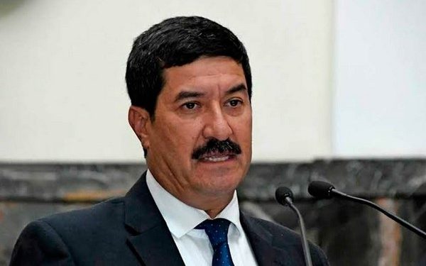 Gobernador Javier Corral da negativo en prueba PCR de COVID-19