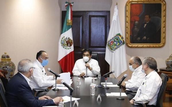 -“Siempre estaré a favor de la salud y de la vida de las y los poblanos”, resaltó