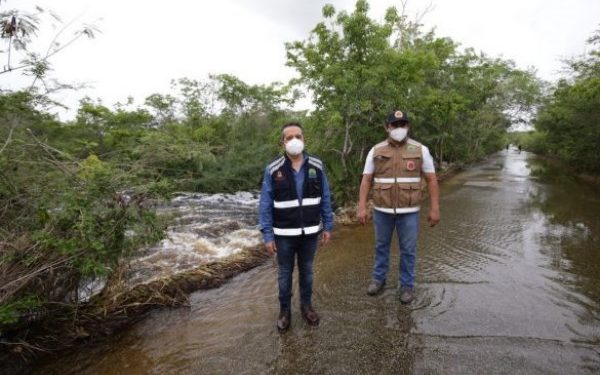 recorre las comunidades de Chacchoben, Lázaro Cárdenas y Miguel Hidalgo, de Bacalar