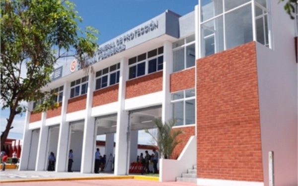 entregó el renovado edificio de la estación de Protección Civil y Bomberos