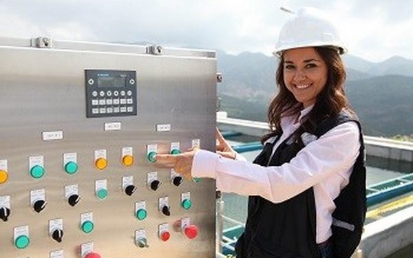Impulsan obras de agua y drenaje en Purísima del Rincón