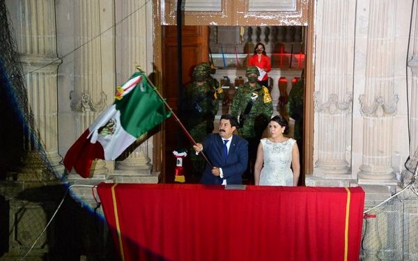 un ¡Viva! en reconocimiento a los héroes de la salud,