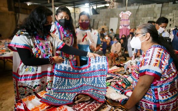 promover los programas en la localidad de San Juan Bautista Cuicatlán.