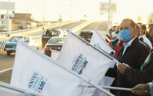 puente superior del distribuidor vial Las Américas que forma parte del Circuito Exprés de segundo anillo