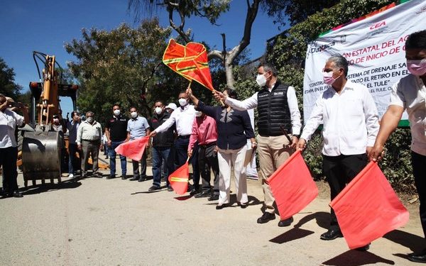 ·         El gobernador Alejandro Murat Hinojosa dio el banderazo de inicio a los trabajos de construcción de la primera etapa