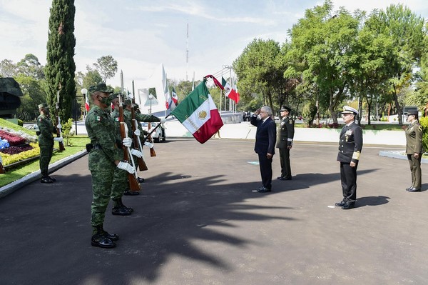 “Ya no habrá empresas particulares