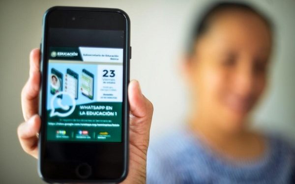 promueve la profesionalización del magisterio y el uso de las nuevas tecnologías de la comunicación para el logro de los aprendizajes significativos
