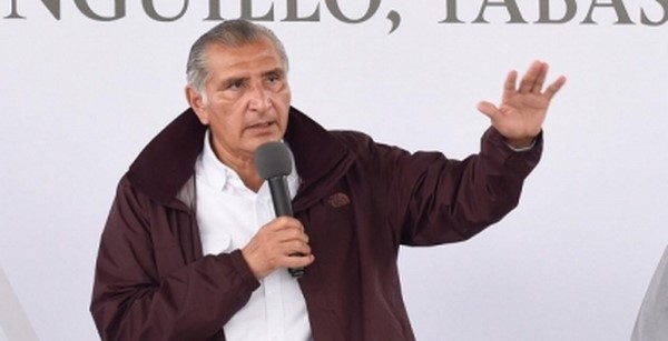 recomienda Ejército y Marina apoyan con Plan DNIII-E y Plan Marina para auxiliar a la población, instalar costaleras y reforzar bordos de protección