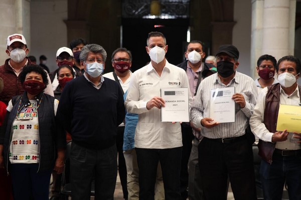 recibió los Pliegos Petitorio del MULT, FALP y Asamblea de los Pueblos en Defensa del Territorio