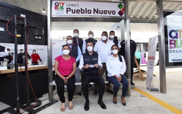 Alejandro Murat da inicio a los trabajos de semaforización inteligente del corredor poniente del CityBus Oaxaca