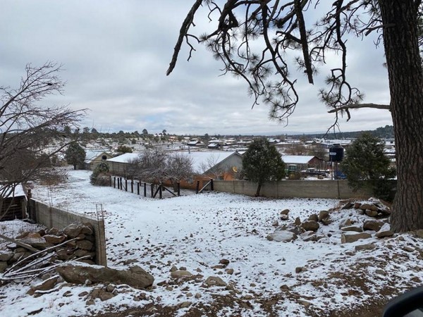 nieve en varios municipios de la región serrana, así como del noroeste, occidente y centro de la entidad.