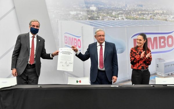 develación de la placa del Centro de Distribución Metropolitano de Grupo Bimbo en Azcapotzalco