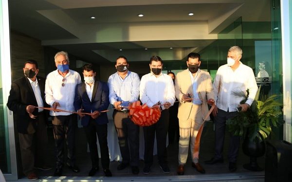  inaugura a nombre del Gobernador Quirino Ordaz Coppel “The One Tower Condo Hotel”