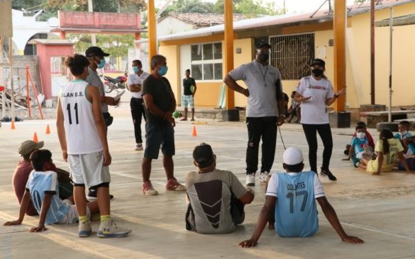 fortalece acciones de activación física en Collantes
