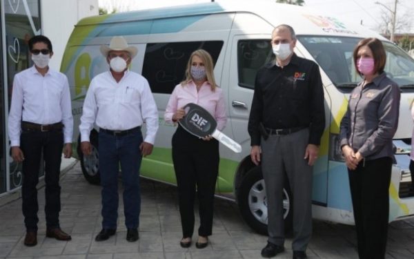 hizo entrega de pruebas rápida y confiables para la detección oportuna de la enfermedad Covid-19