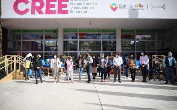Entrega Gobernador Unidades Básicas de Rehabilitación a 14 municipios