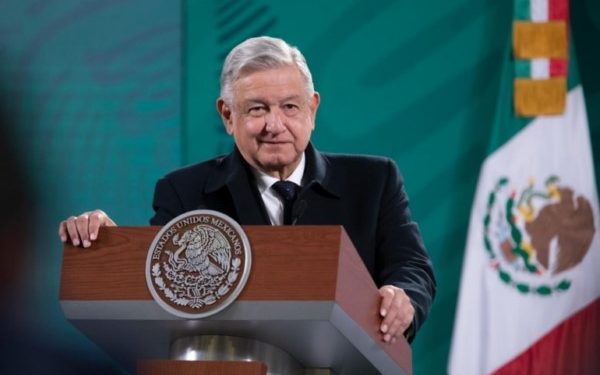 Se trata, dijo, de dos plantas que no requieren gas para su funcionamiento, sino combustóleo y carbón.
