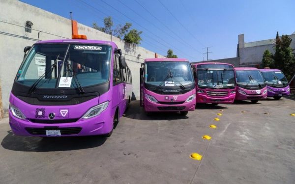 aumentó el bono de chatarrización entre 300 y 400 mil pesos para apoyar a los transportistas en el cambio de sus unidades, ya que antes sólo se les apoyaba con 100 mil pesos