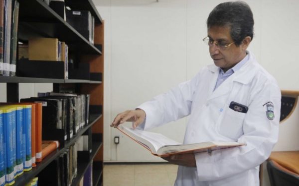 * El lavado frecuente de manos debe realizarse de preferencia con jabones neutros.