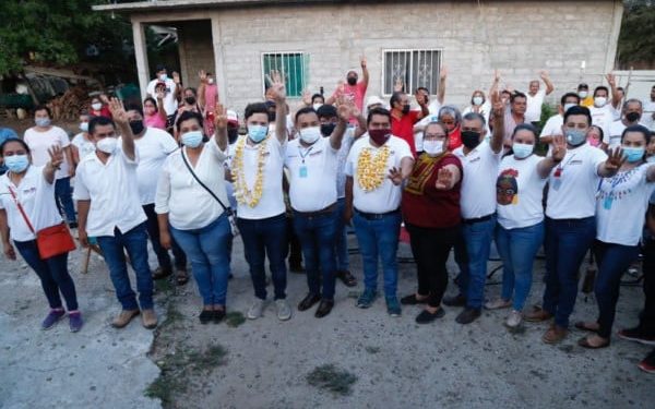 Refuerza Pepe Estefan Gillessen el trabajo en secciones electorales de Ixtepec e Ixtaltepec