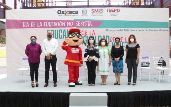 •Se busca promover el derecho de las mujeres a una educación democrática, libre de estereotipos y sin discriminación