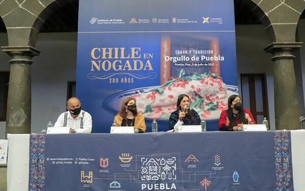 Presenta Turismo colaboración intermunicipal por los 200 años del Chile en Nogada