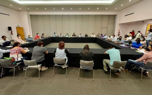 Puntual respuesta y recursos a la Escuela  Normal Superior Federal de Oaxaca: IEEPO