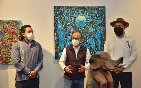 exposición colectiva “Tres para volar”