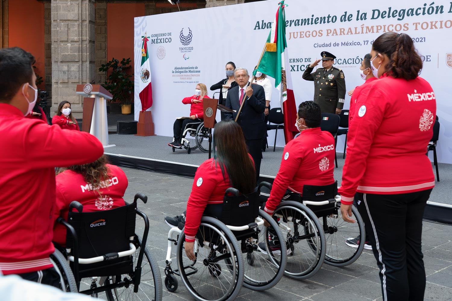 delegación mexicana que participará en los XVI Juegos Paralímpicos de Tokio 2020.