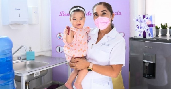 donde mamás pueden amamantar o extraer y almacenar la leche para sus bebés