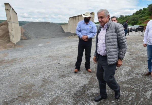 gobierno federal sea responsable de proteger a los habitantes de las localidades de Temacapulín, Acasico y Palmarejo